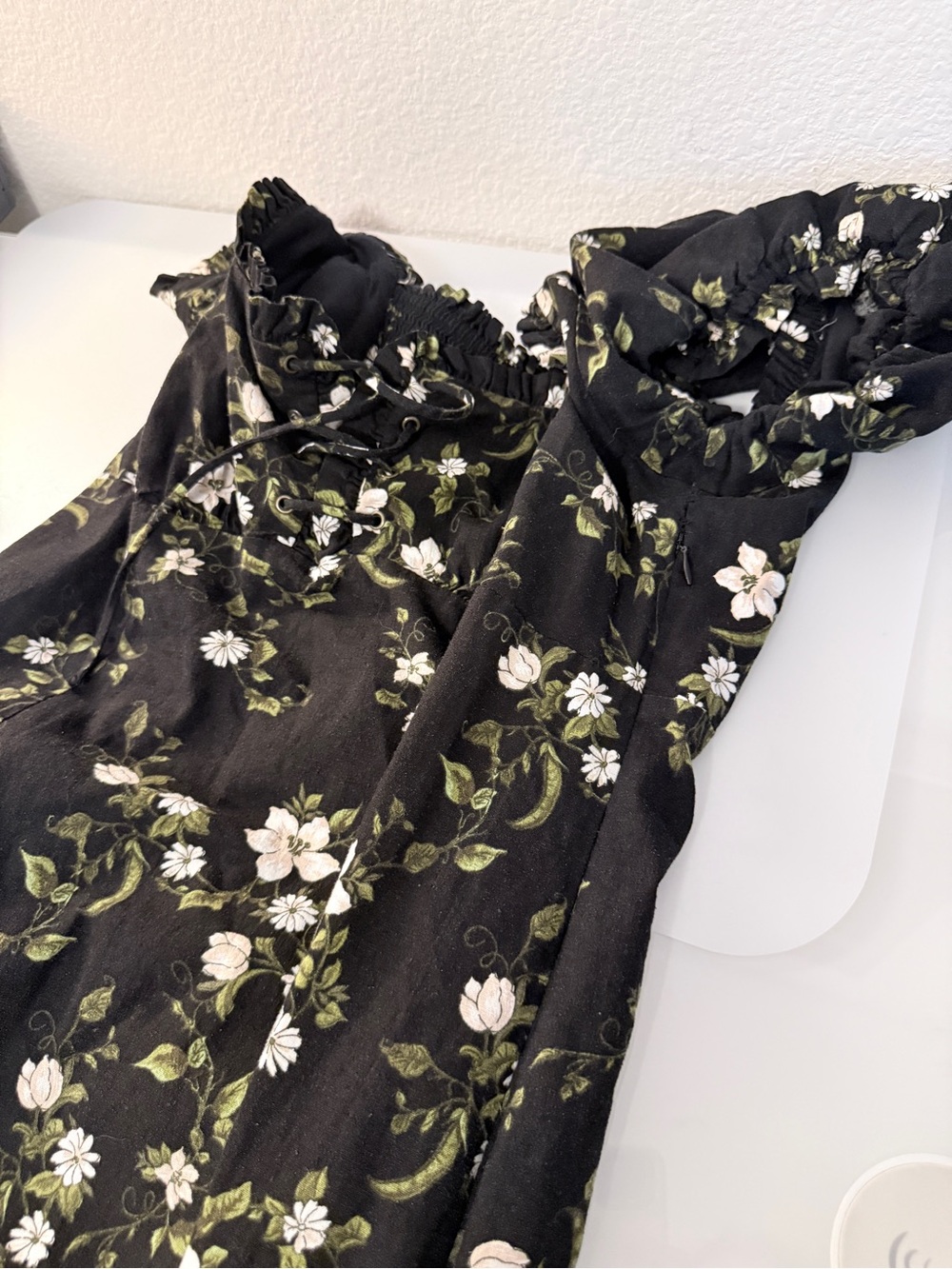 Maeve Black Floral Puff-Sleeve Midi Dress with White & Green Print - Picture 9 of 9
